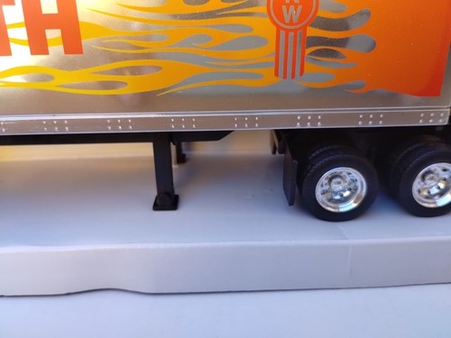 Set Of 2 1/43 Kenworth Trucks Tanker And Refer Truck Black And Yellow Cabs New - Picture 13 of 17