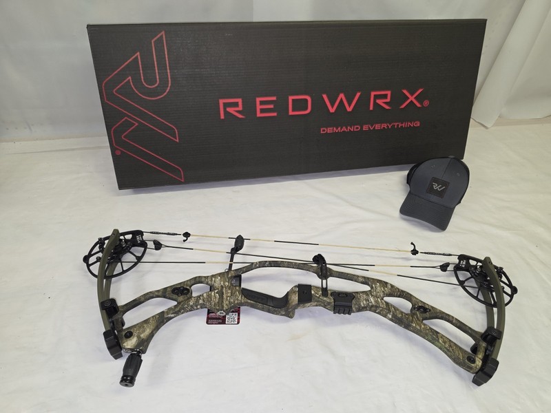 Hoyt RX-9 Ultra 50 - 60lbs/26" - 31"/Realtree Apx/Wilderness Limbs