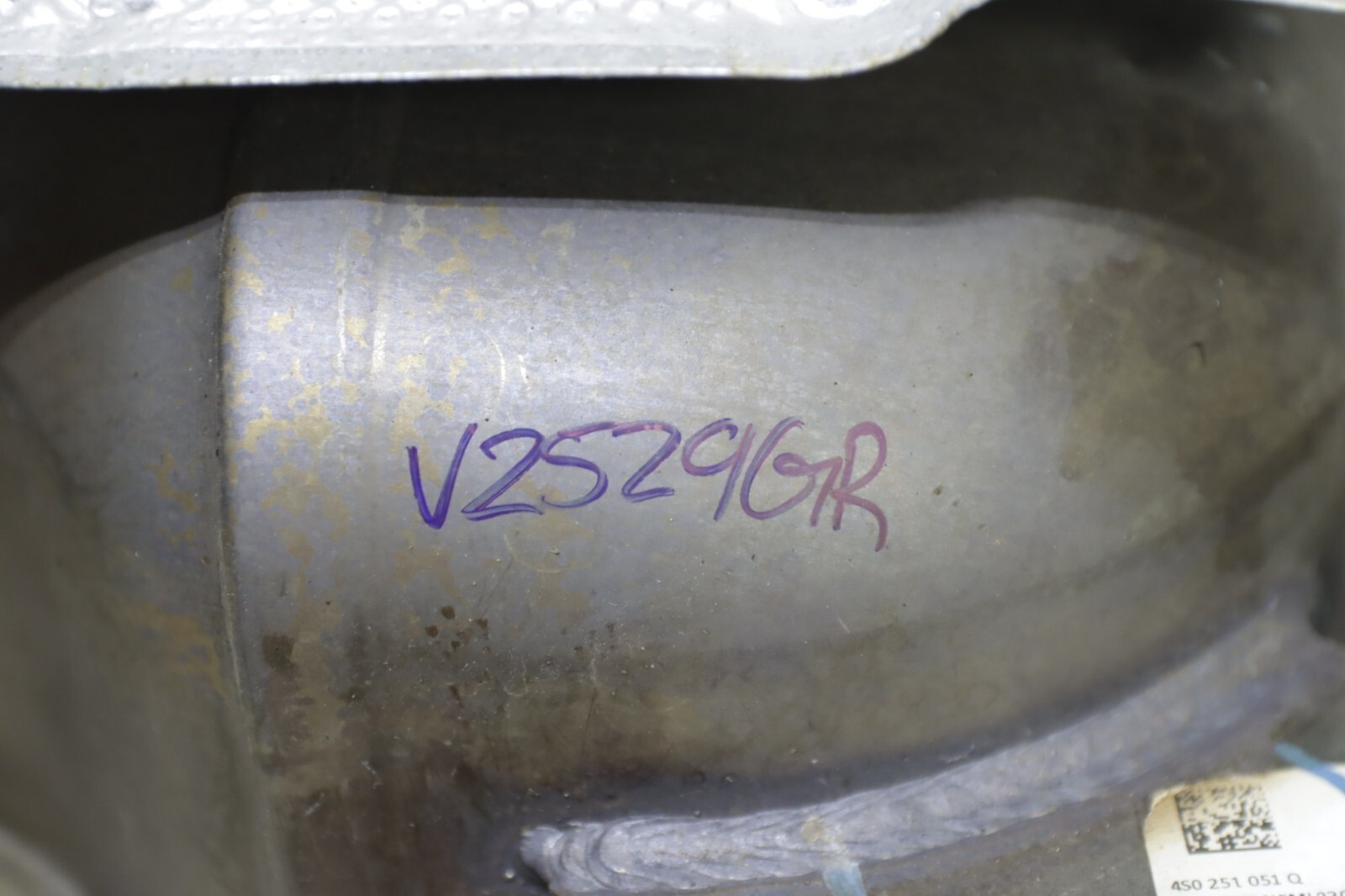 Audi R8 V10 4S Rear Exhaust Muffler Assembly Unit 2017 - 2023 OEM