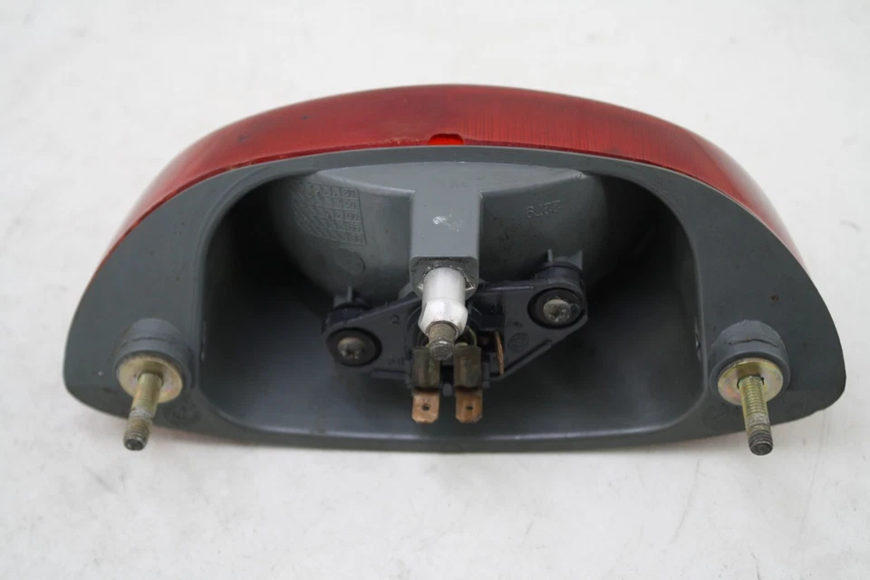 2005 DUCATI ST3 LANTERNA TRASEIRA LÂMPADA DE FREIO LENTE CARCAÇA TESTADA PELO FABRICANTE ST2 ST4 - Imagem 4 de 4