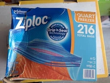 Ziploc Double Zipper Quart Freezer Bags, 216 Count