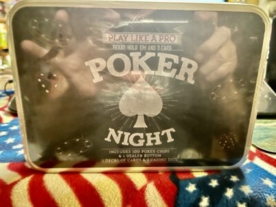 play like a pro poker night texas hold em / 3 card