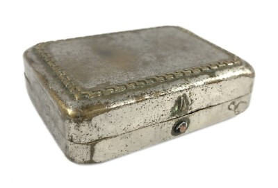 small tobacco box Vintage Brass Small Stuff Storage Box Pocket-Friendly Old Tobacco Box.  G7-1101
