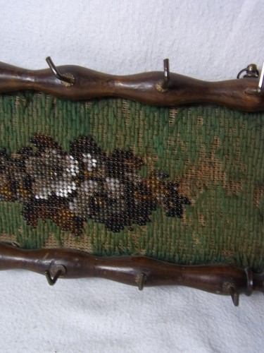 Key Rack Fabric with Glass Pearls and Turned Wood Antique German #M - Picture 4 of 12