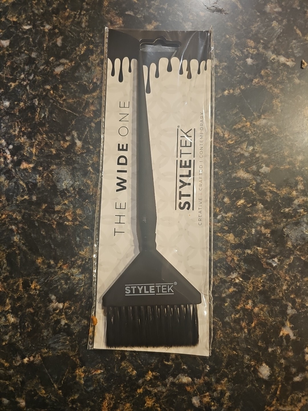 Styletek The Wide One Brush For  Hairstylist ..Color / Highl