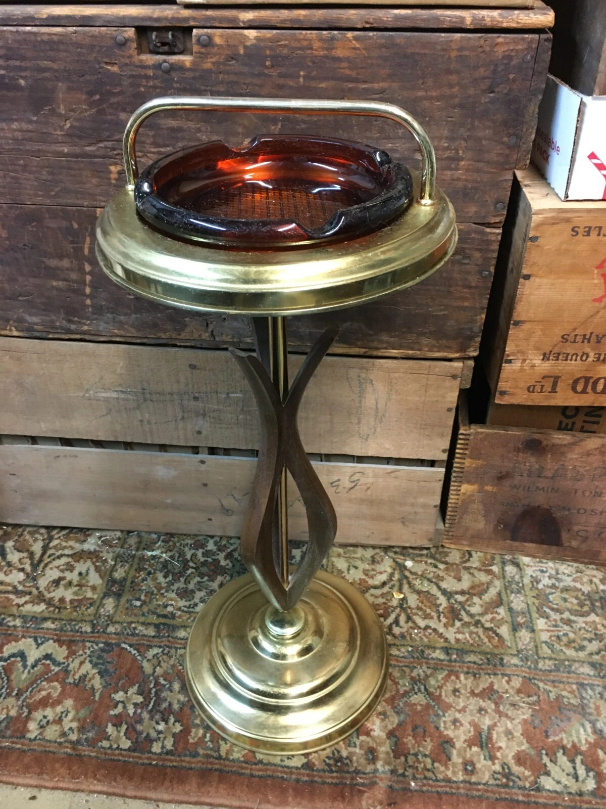 Mid Century Atomic Metal Wood Smoking Stand With Amber Glass Ash Tray 25in