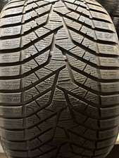 2 Stk. YOKOHAMA Winterreifen 315/35 R20 TL 110V BLUEARTH V905 gebraucht ca 6mm