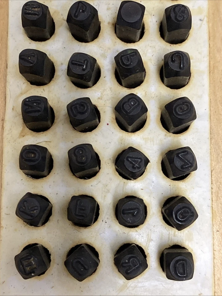 "Sellos troqueles de acero de 1/8"" con caja de madera" Foto 4 de 4