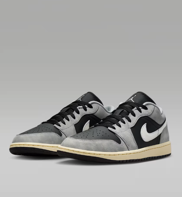 ぴ*ち様 ［最終価格］Air Jordan 1 Low G ブラック/アンスラサ Air Jordan 1 Low Black White Grey 553558-040 - All Sizes
