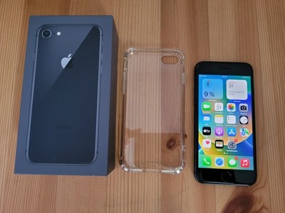 Apple iPhone 8 A1905 - 64GB - schwarz (Ohne Simlock)  - 80% Batterie