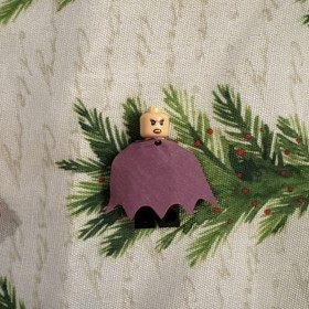 Lego Batgirl 76013 Lavender Cape Super Heroes Minifigure