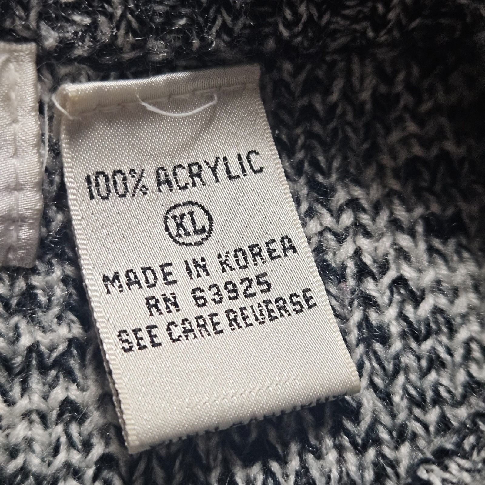 Vintage Method Geometric Diamond Pattern Pullover… - image 4