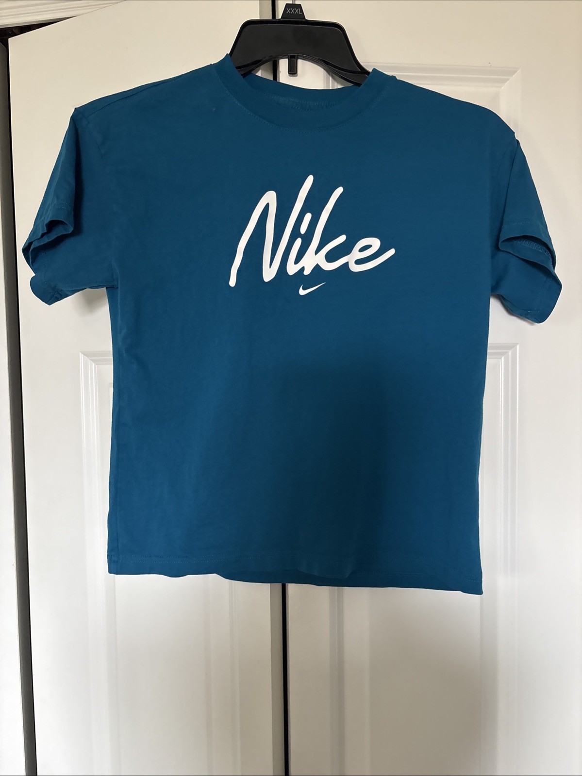 Nike Youth Athletic Tee Shirt Blue Short Sleeve, Graphic Logo, Size Large
