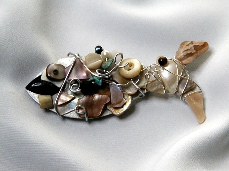 Wire Wrapped Fish Shell Beads Pearls Vintage Buttons Hand Made Brooch Pin