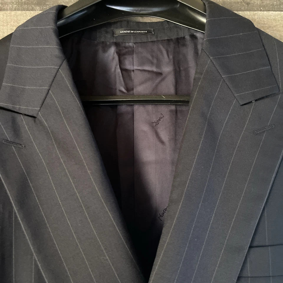 Yves Saint Laurent Hombre Estambre Madera Azul Marino Rayas Foto 2 de 4