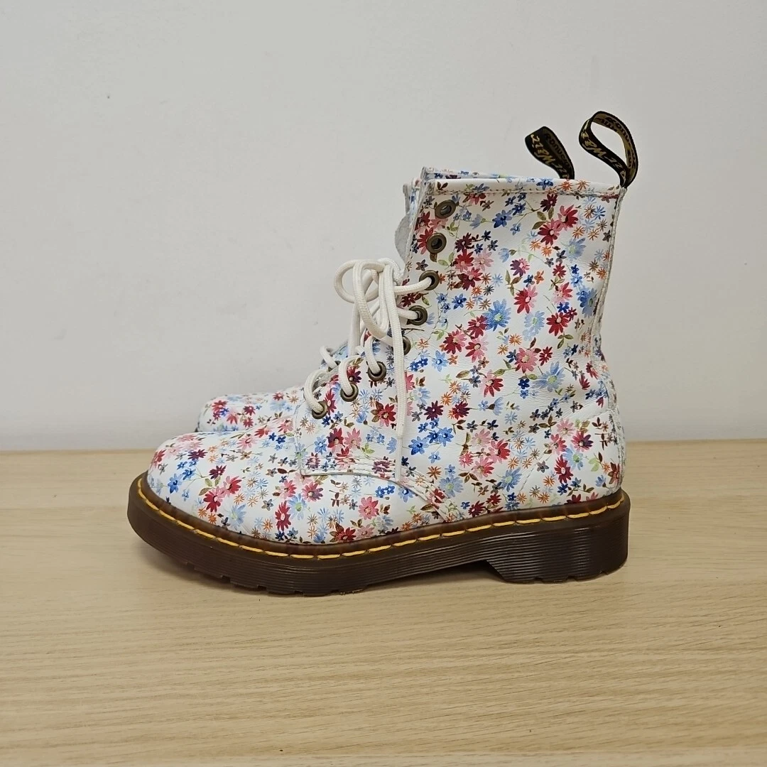 Bottines Dr. Martens 1460 Papillons/fleurs - Taille 5 UK (38 EU) - Occasion Très Bon état