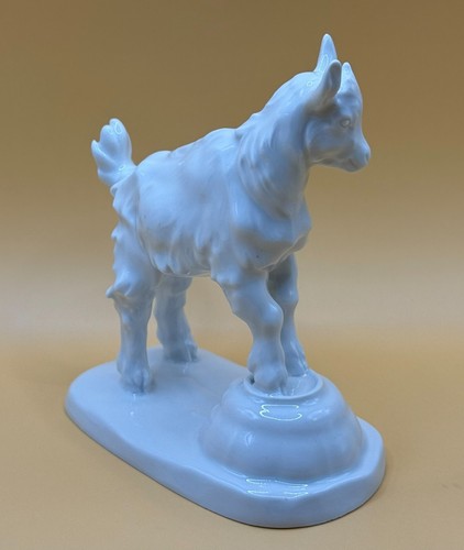 Vintage Meissen Blanc de Chine Goat Figurine by Erich Hösel - Picture 5 of 13