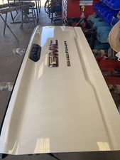 20-25 Gmc Sierra 25003500 Tailgate White Takeoff No Camera  E-z Lift