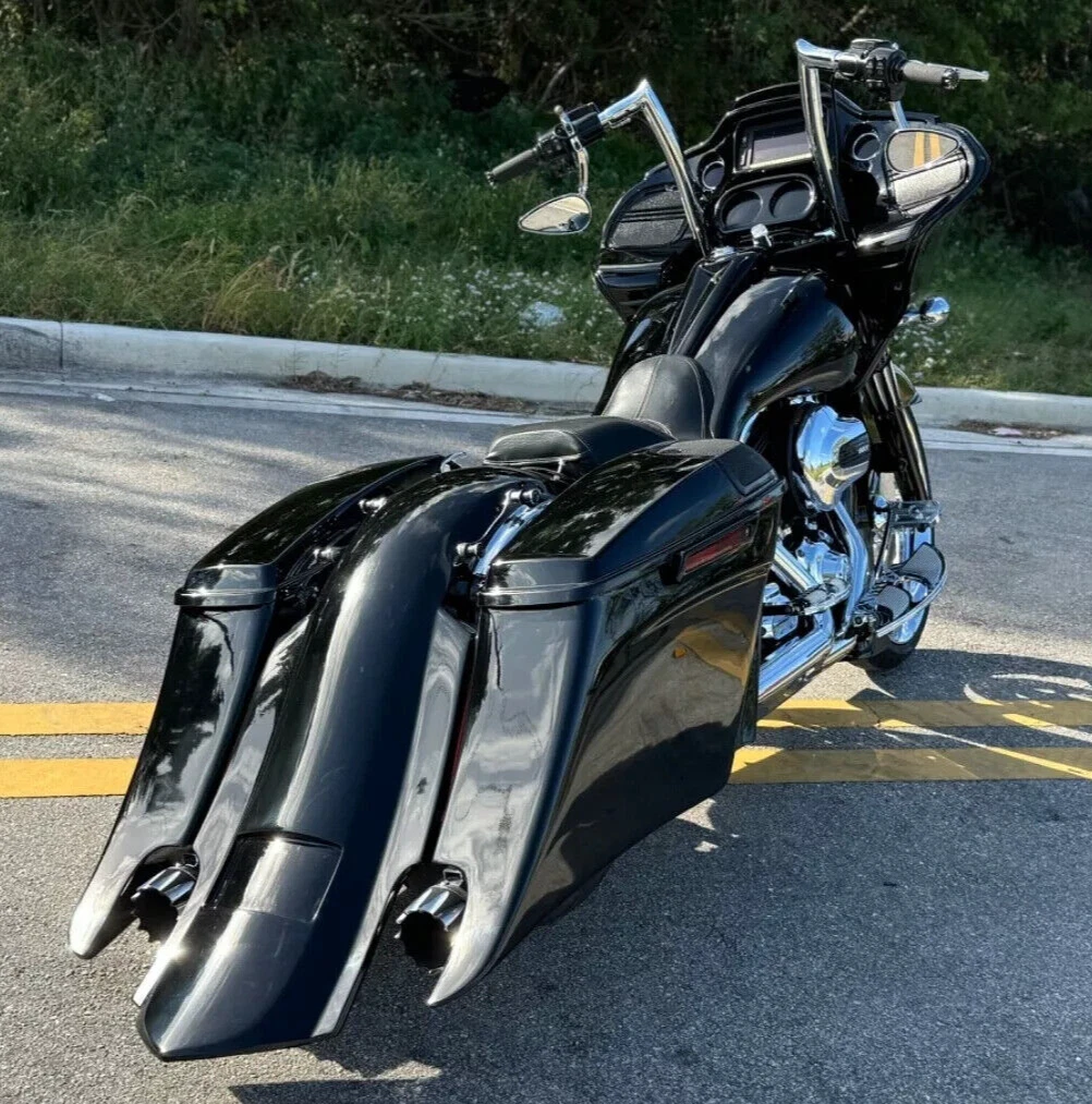 Harley 2014 – 2018 Model 6 x 9 Speaker Lids With POLK DB691 – Harley Touring Stretched / Exten