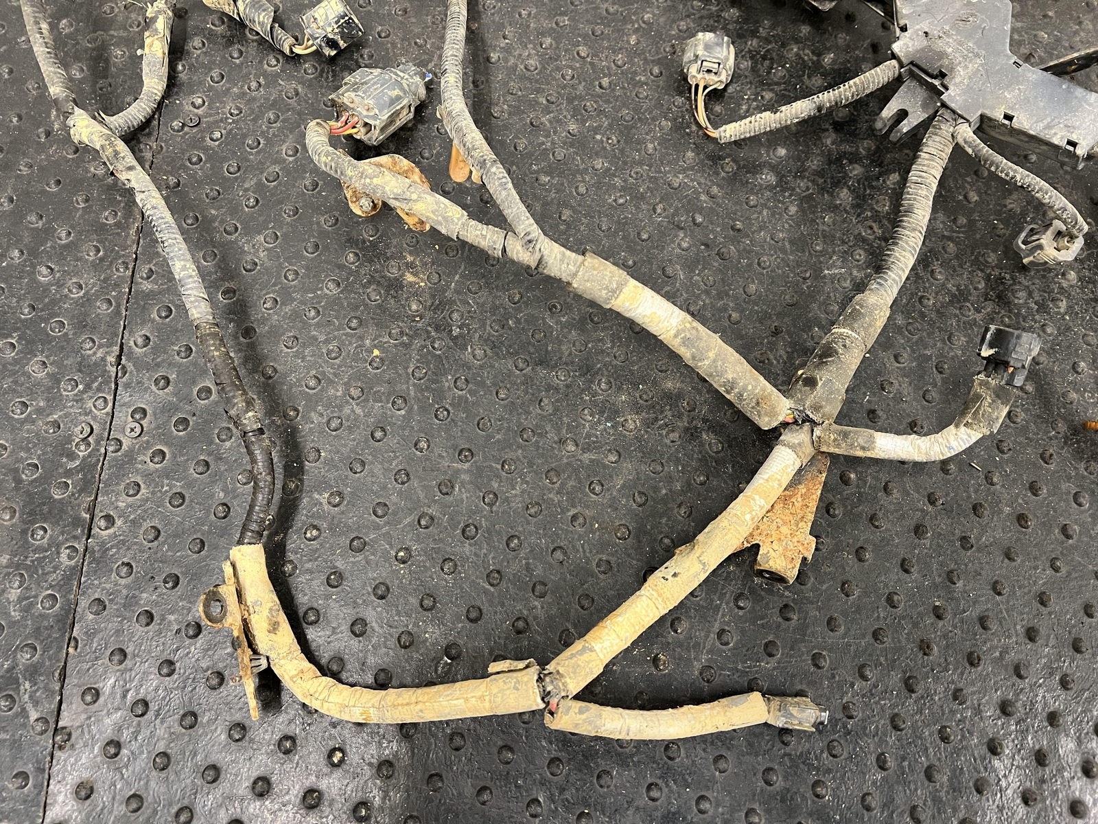 2005 LAND ROVER LR3 ENGINE MOTOR ELECTRIAL WIRE WIRING HARNESS 4.4 AT 01/05 4X4