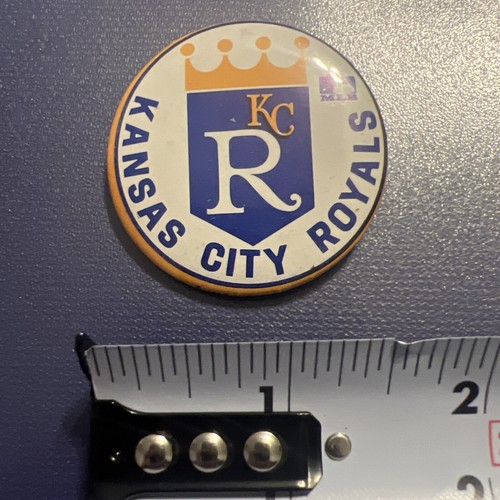 Pulsante pinback vintage 1,75" 1969 Kansas City Royals - Foto 2 di 3