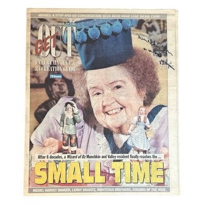 Margaret Pellegrini Autograph Signed 1998 Hometown Newspaper RARE! Wizard Of Oz!