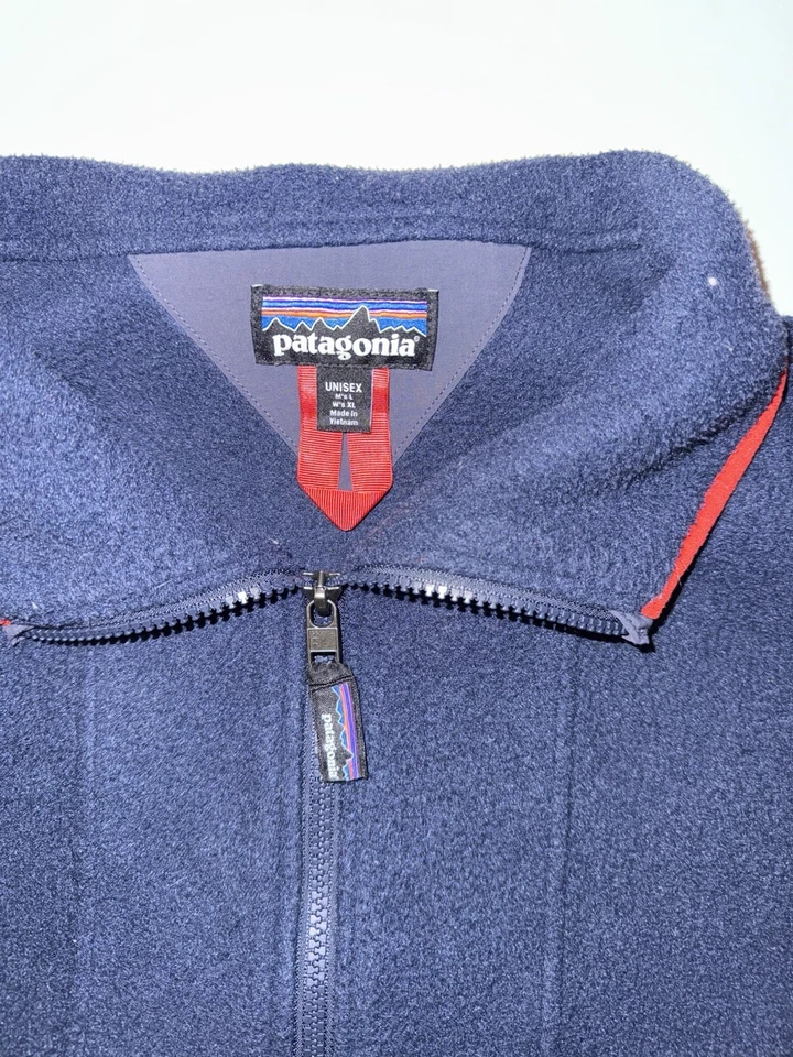 Patagonia Synchilla Anorak Blue/Red Half Zip Jacket - Image 2 of 4