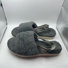 Koolaburra by UGG women  s grey slippers size 8