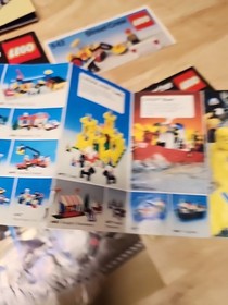 Lego Space Rocket Base 483 + 6927 + 462 + Technics Instruction Booklets Only Lot