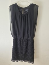 Guess Vestido Negro  Con Flecos En Falda Size 3