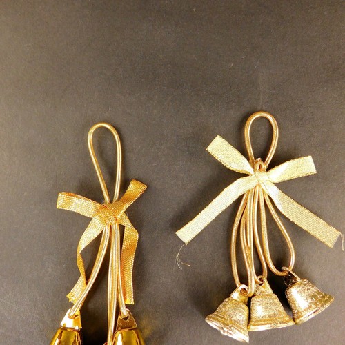 Vintage Gold Tone Lot 2 Christmas 3 Bell Ornaments with Clappers - Picture 4 of 5