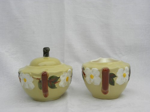 Vintage Stangl White Dogwood Creamer and Covered Sugar, #5167 - Picture 7 of 12