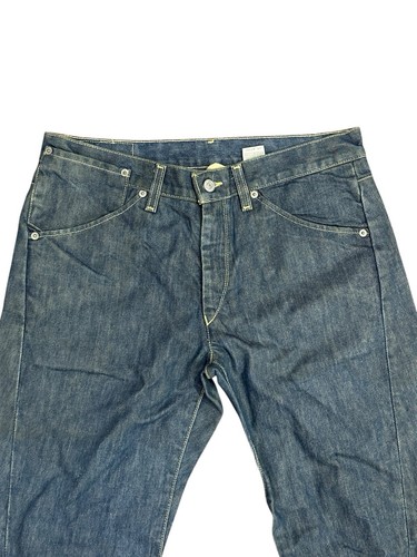 Vintage Y2K Levi’s Engineered Twisted Denim Medium Wash Jeans - Size 32M - Picture 2 of 10