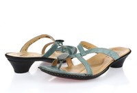 Womens Think So So Teal Leather Flip Flops Shoes Sz. 40 on sale Womens Think So So Teal Leather Flip Flops Shoes Sz. 40 on sale