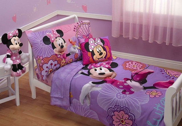 Minnie Mouse Bedding 4 Piece Toddler Bed Set Quilt Sheets