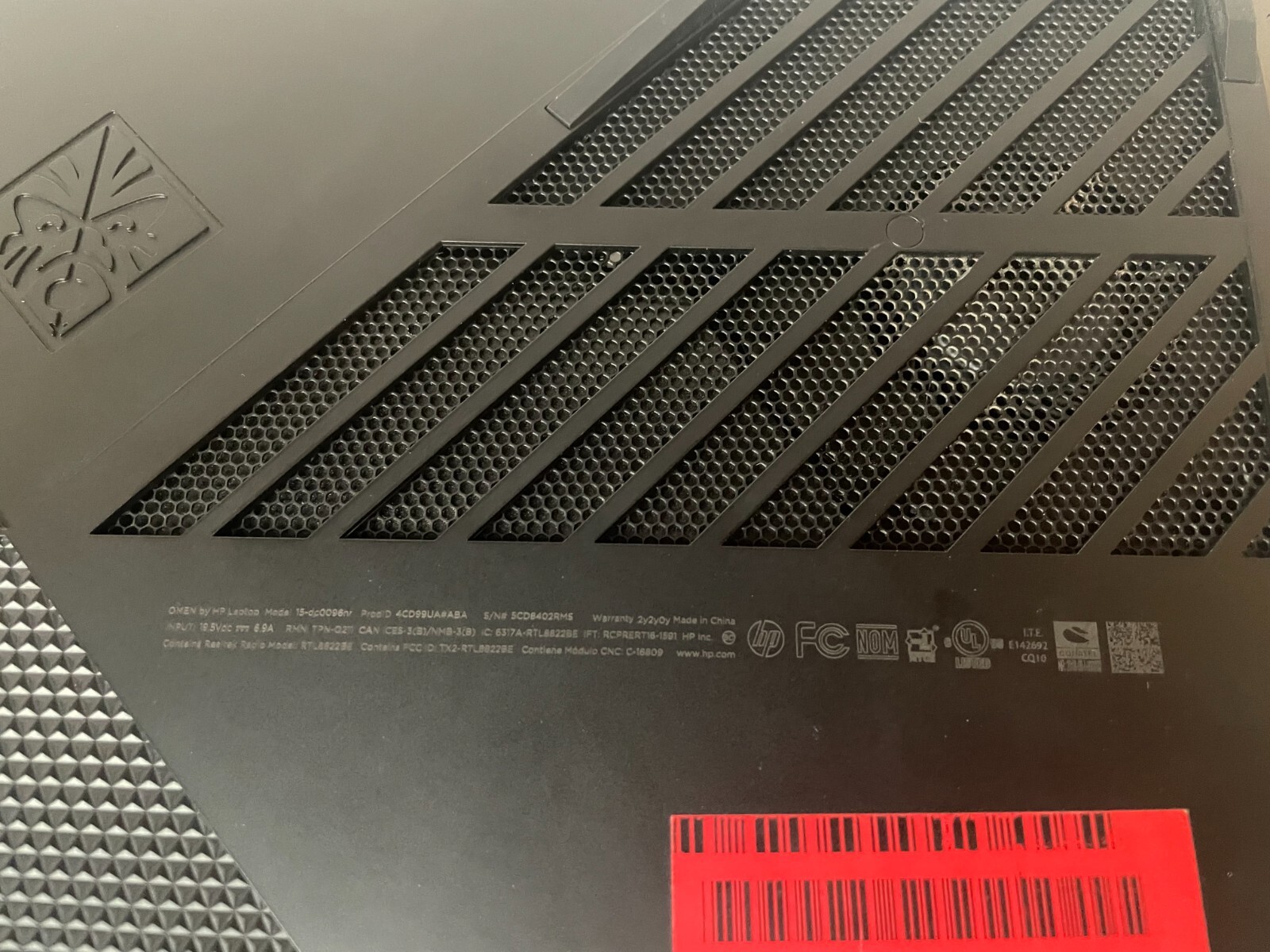 HP OMEN 15-DC0096NR I7 8TH 16 GB RAM 120 GB SSD + 1 TB HD USED - Picture 9 of 14