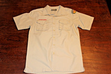 Boy Scouts of America BSA Men's Shirt Tan Small Sewn Patches Short Sleeve