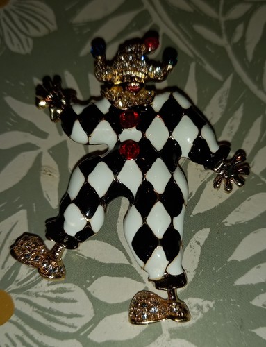 Clown Brooch Black White Harlequin Joker Enamel Fab Glam - Picture 21 of 21