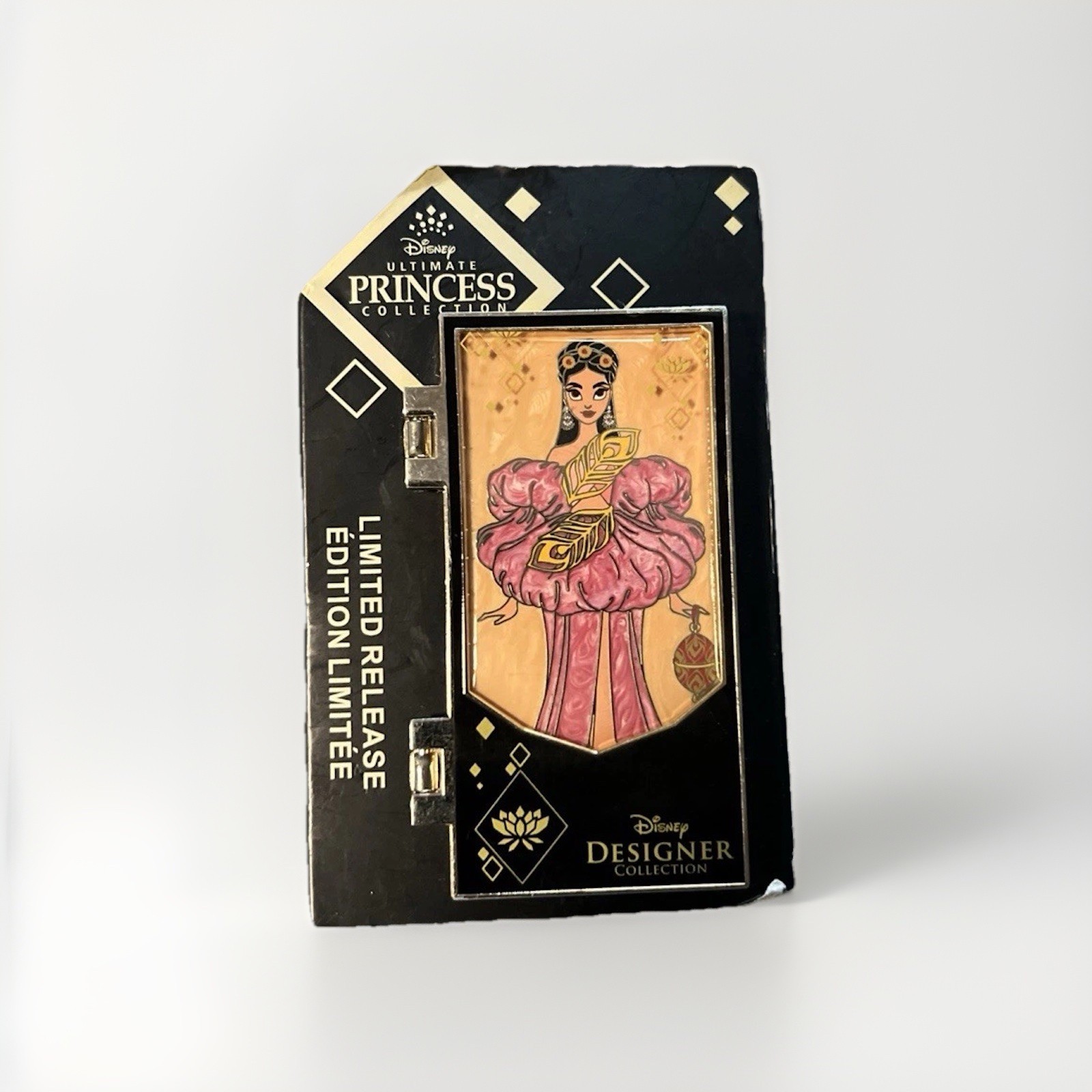 New Jasmine Disney Designer Collection Limited Release Hinged 2022 LR Disney Pin