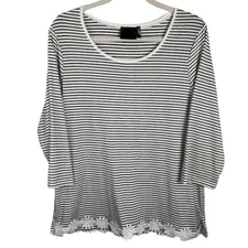 Striped Floral Top Womens Large Casual Scoop Neck Top Preppy Tee Semi Fitted 