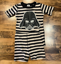 Boy 8 / 130 Hanna Andersson Star Wars Darth Vader short pajamas - cotton