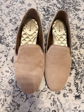 Birdies The Starling Loafers in a taupe/Latte suede flat Size 8.5