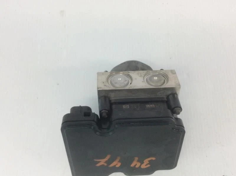 Conjunto de pieza de freno antibloqueo Ford Transit 250 150 15-16 O Foto 2 de 4