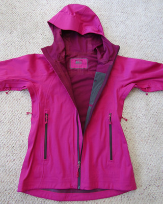 REI Co-op ELEMENTS Rain Jacket Hot Pink Women S RARE HARD TO FIND PINK COLOR