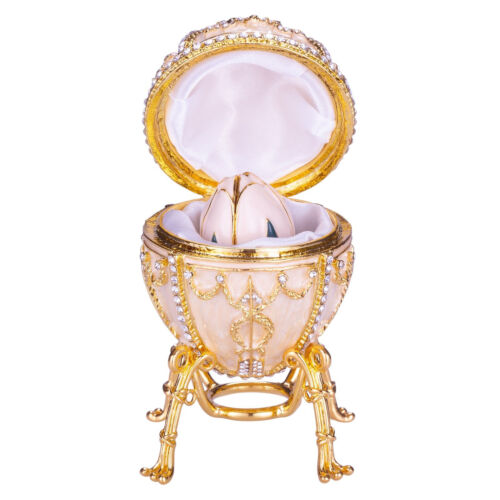 Uovo stile Fabergé / portagioie bocciolo di rosa con fiore e ciondolo crema 9,5 cm - Foto 1 di 6