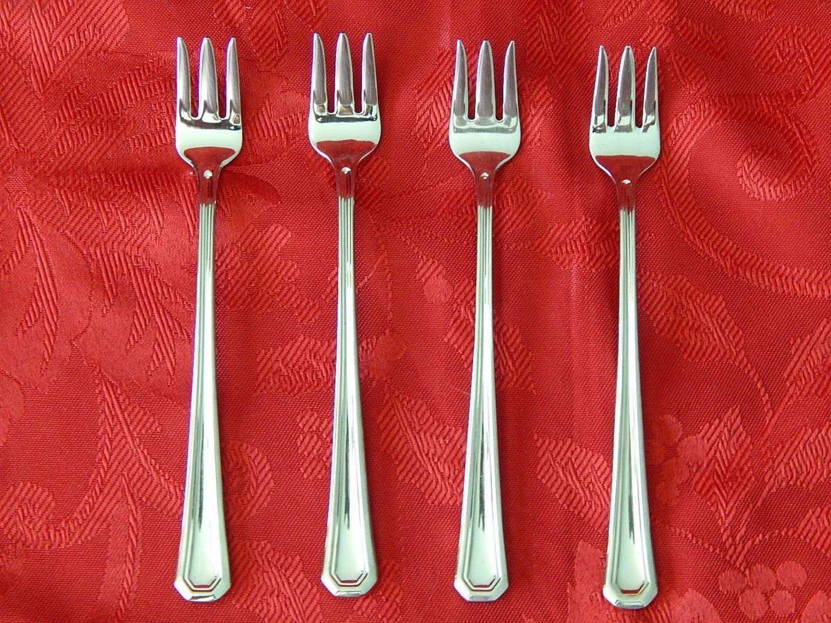 GORHAM FAIRVIEW 18/8 STAINLESS SET OF Cocktail Seafood Forks