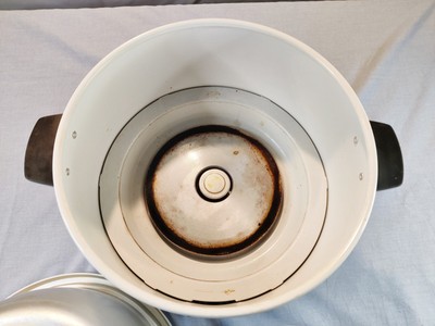 Starfrit Cuiseur à riz électrique – 10 tasses – Panier vapeur, tasse à esurer et cuillère de