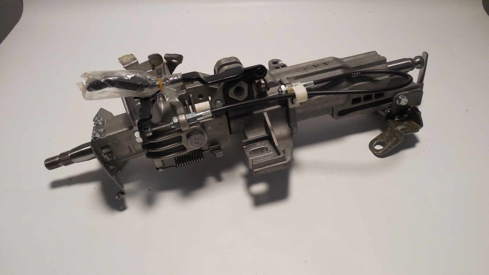 GENUIN OEM STEERING COLUMN & SHAFT ASSY 563003L500 FOR HYUNDAI AZERA