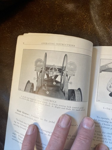 Vintage Caterpillar No. 22 Terracer Operators Instruction Book Owners Manual - Picture 10 of 12