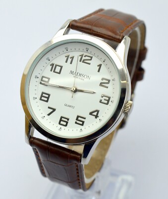 MADISON NEW YORK QUARTZ MEN'S LARGE WATCH